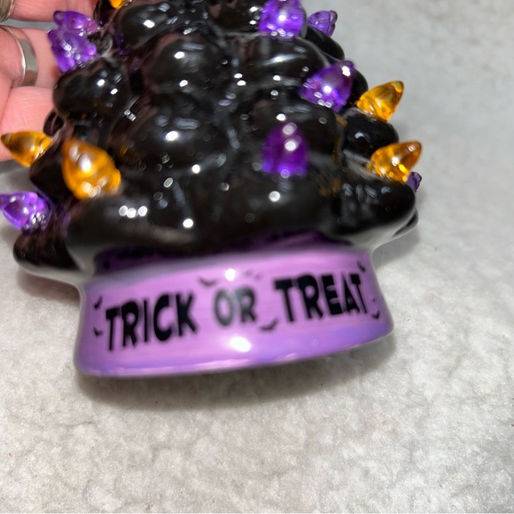 Mr Christmas small 6" Halloween tree lited purple & orange ceramic plastic READ - Picture 5 of 12